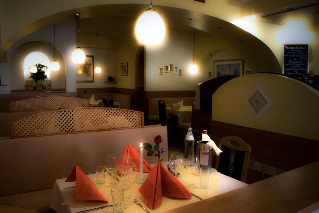 Hotel Alter Telegraf 3*